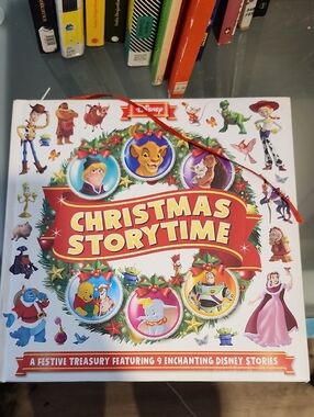 📚 4/$20 📚 Disney Christmas Storytime Kids Book - Red & White Holiday Cover